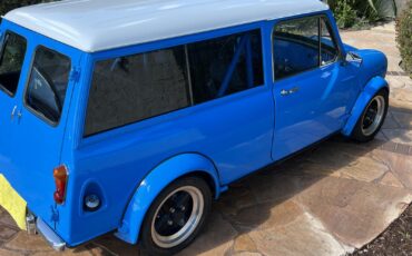 Austin-Mini-1971-Van-4