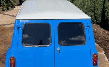 Austin-Mini-1971-Van-7