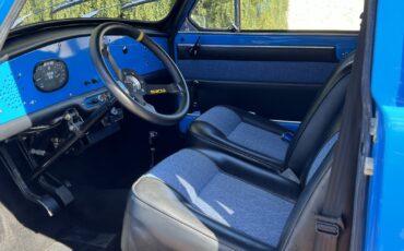 Austin-Mini-1971-Van-9