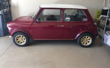 Austin-Mini-1974-red-3
