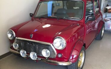 Austin-Mini-1974-red