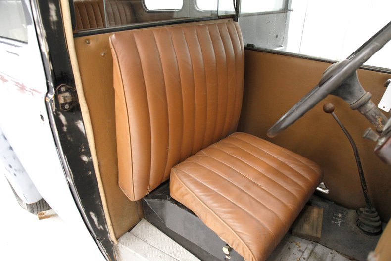 Austin-Other-1957-Primer-Saddle-19