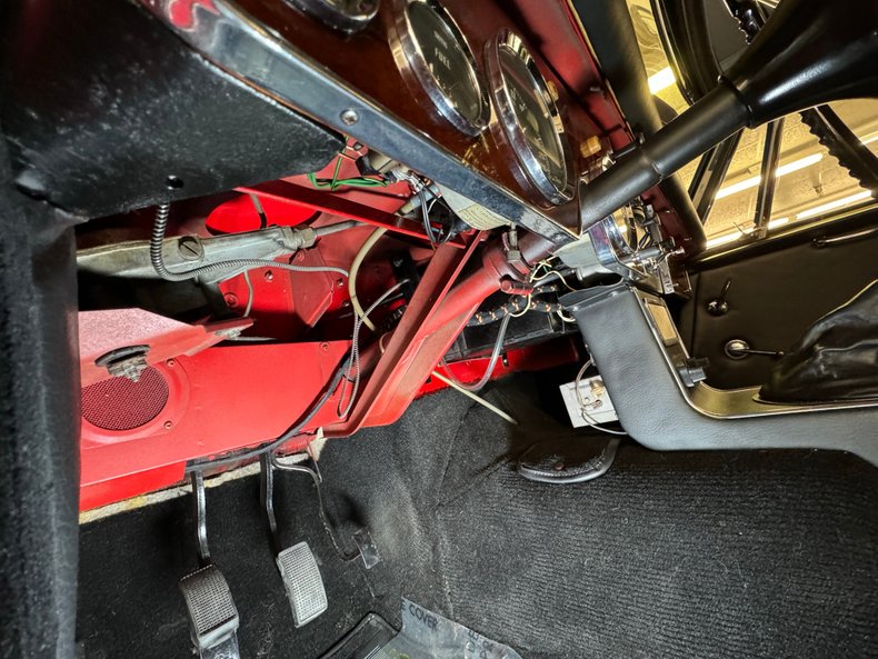 Austin-healey-3000-1967-Colorado-Red-Black-18