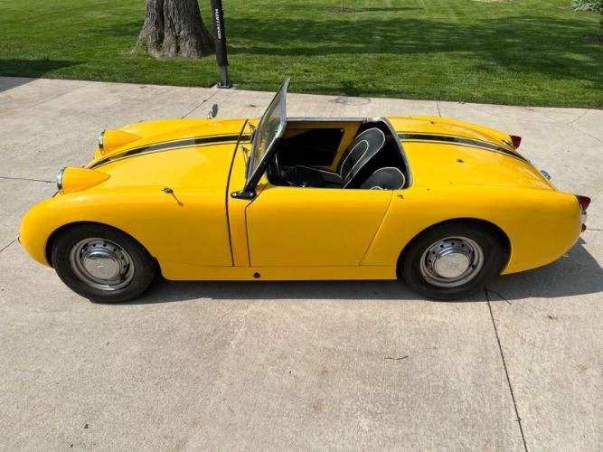 Austin-healey-Sprite-1959-Yellow-Black-25