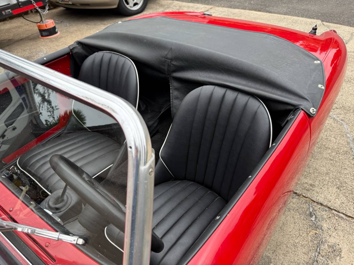 Austin-healy-sprite-1959-red-4