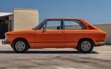 BMW-2000TII-1972-Hatchback-2