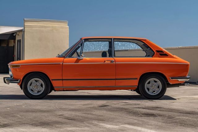 BMW-2000TII-1972-Hatchback-2