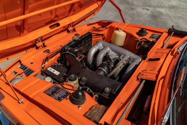 BMW-2000TII-1972-Hatchback-8