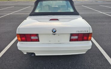BMW-3-Series-1992-3