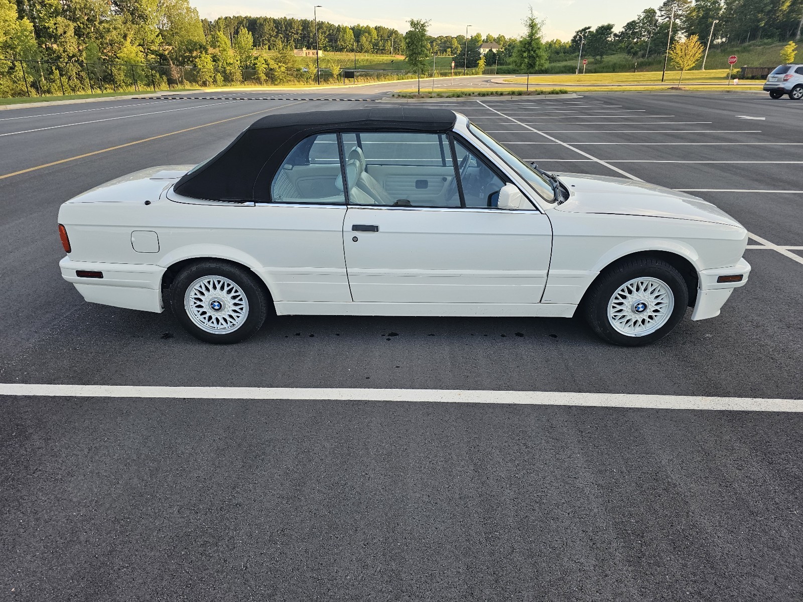 BMW-3-Series-1992-5