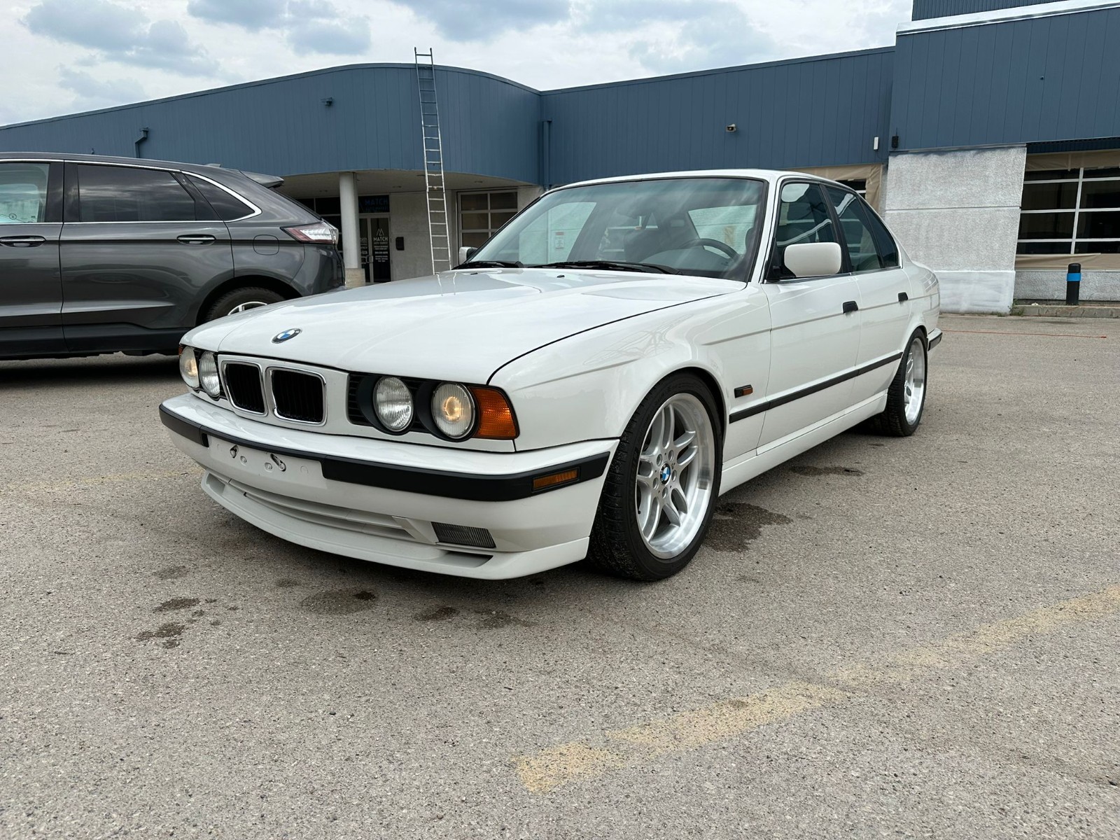 BMW-5-Series-1995-Sedan-1