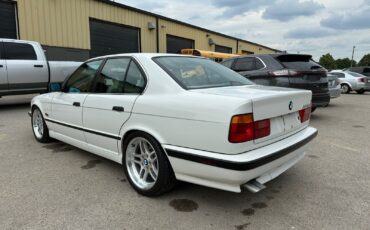 BMW-5-Series-1995-Sedan-2