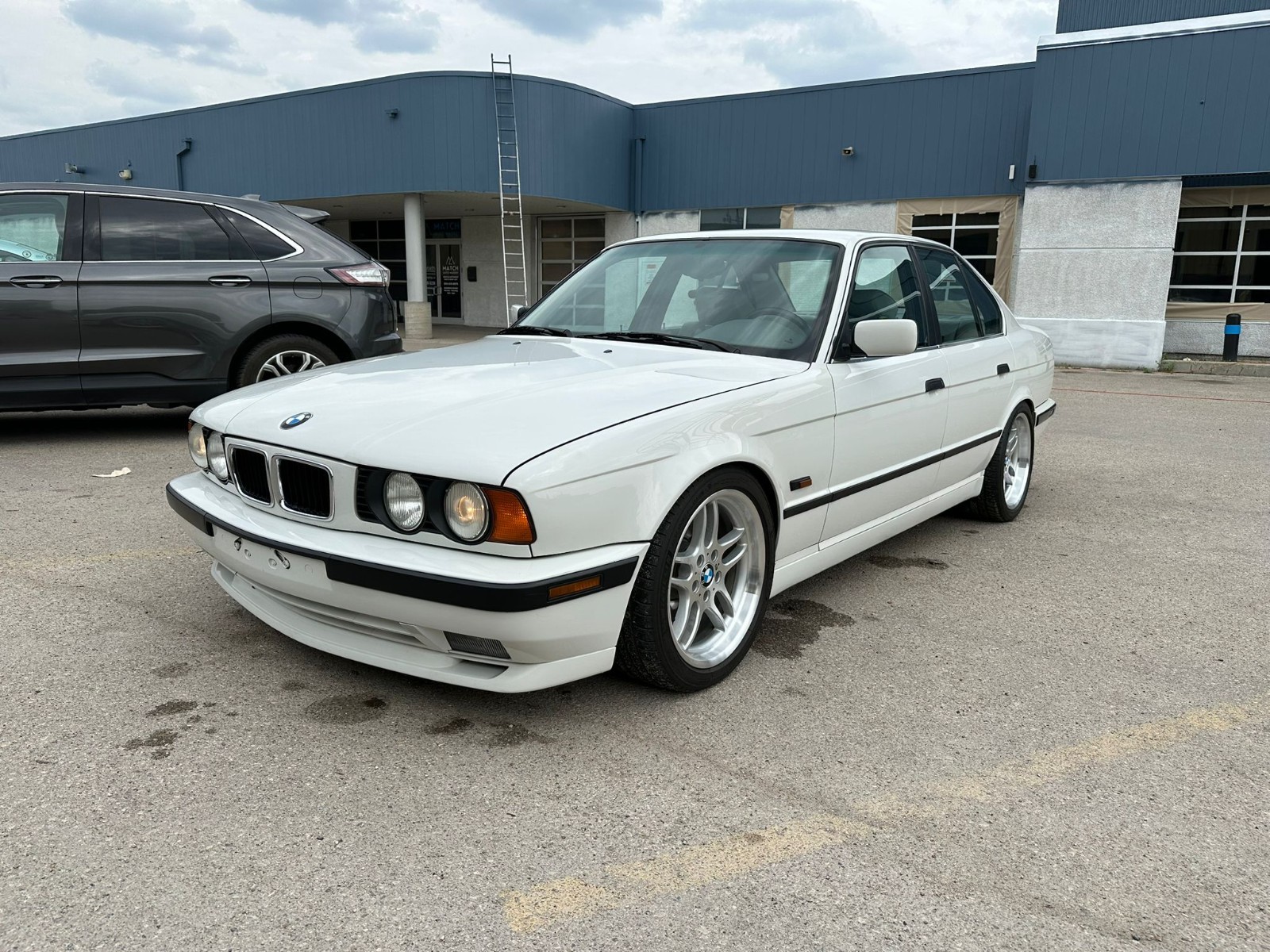 BMW-5-Series-1995-Sedan-29