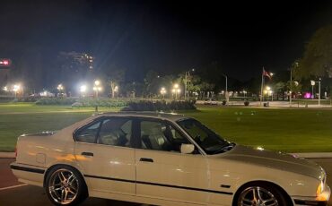 BMW-5-Series-1995-Sedan-37