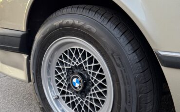 BMW-6-Series-1985-Coupe-36
