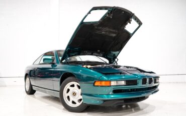 BMW-8-Series-1991-Sedan-23