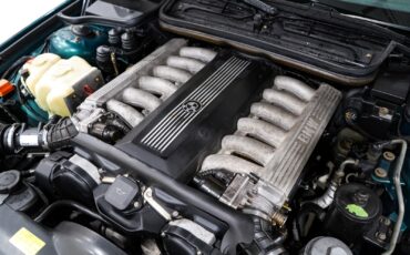 BMW-8-Series-1991-Sedan-25