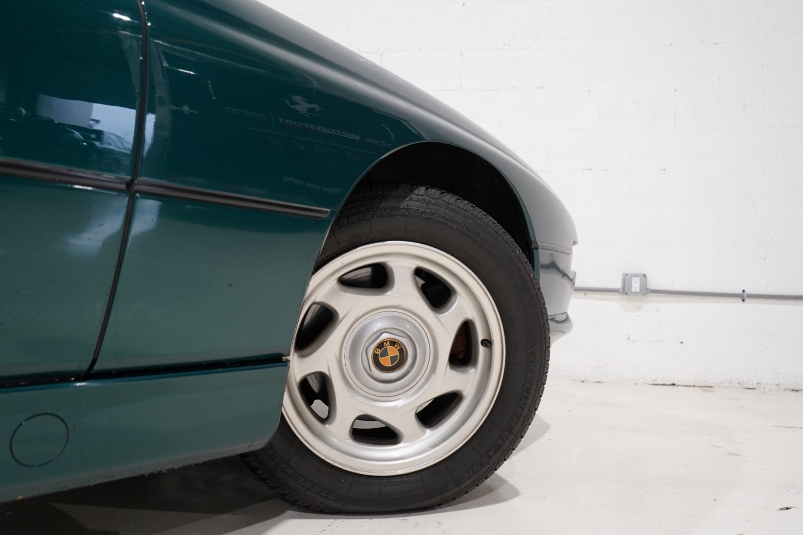 BMW-8-Series-1991-Sedan-9