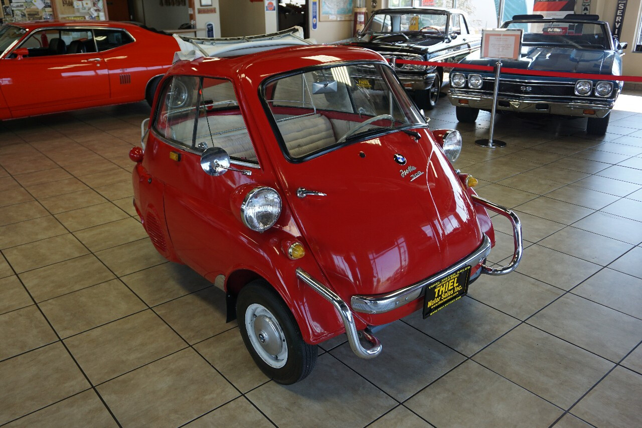 BMW-Isetta-1957-Classic-Car-25
