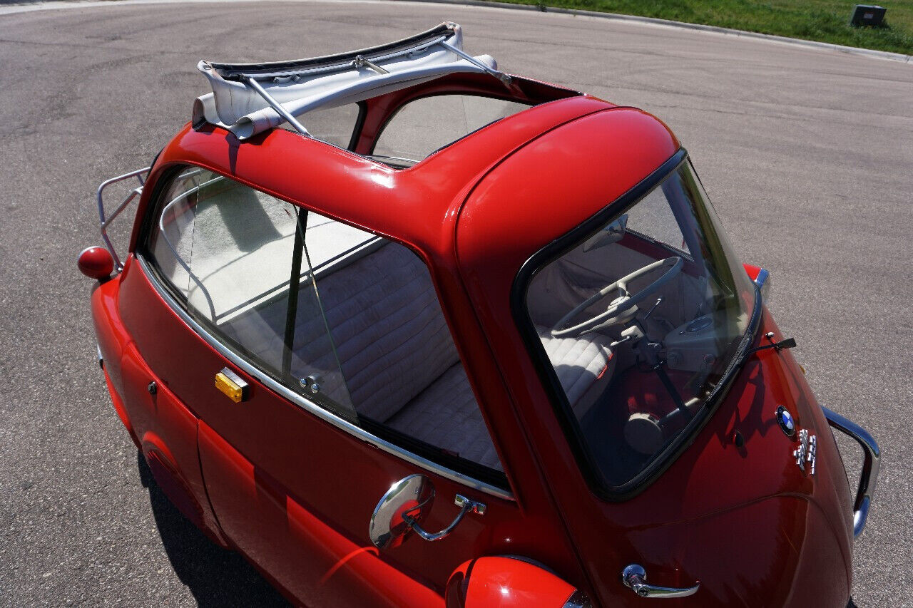 BMW-Isetta-1957-Classic-Car-6