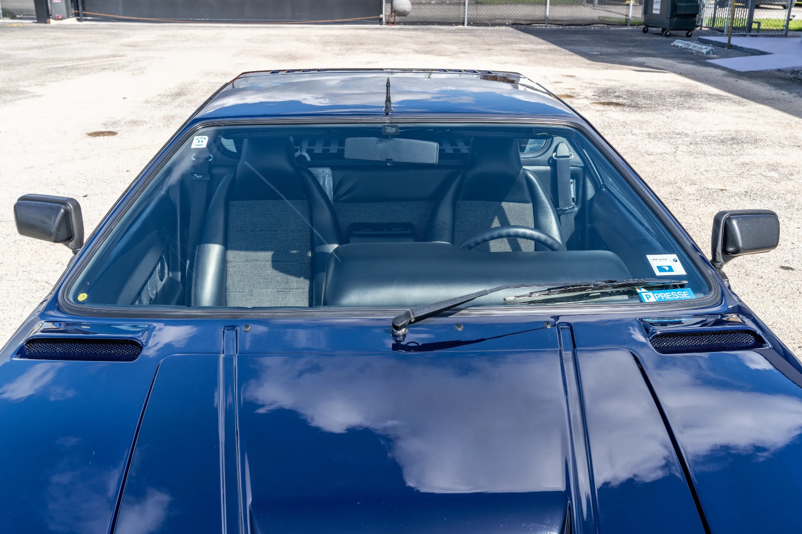 BMW-M1-1981-Coupe-11