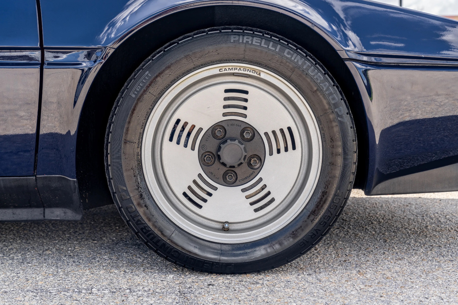 BMW-M1-1981-Coupe-21