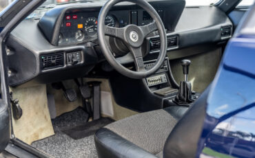BMW-M1-1981-Coupe-22