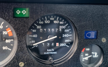 BMW-M1-1981-Coupe-30