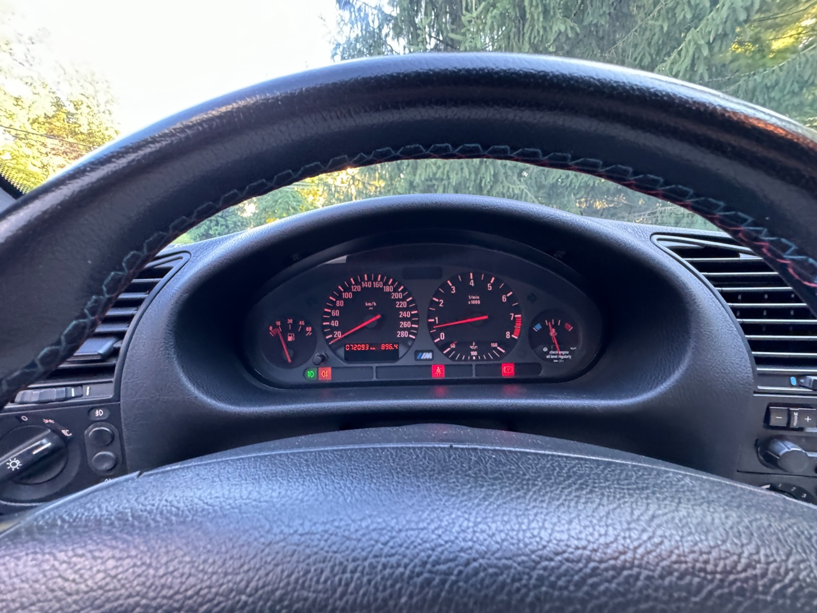 BMW-M3-1995-9