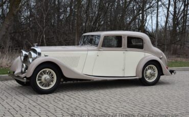 Bentley-4.25L-DERBY-1938-Sedan-3
