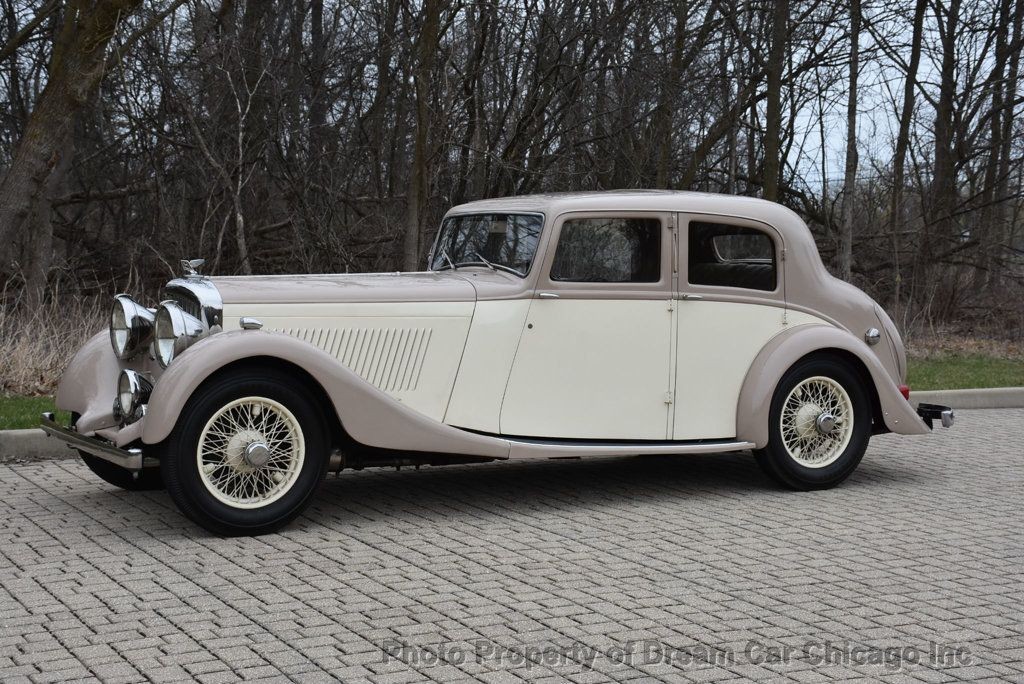 Bentley-4.25L-DERBY-1938-Sedan-3
