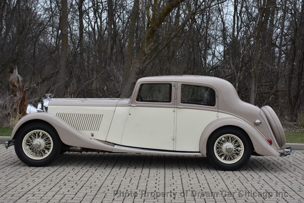 Bentley-4.25L-DERBY-1938-Sedan-4