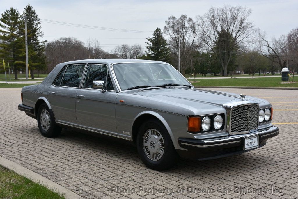 Bentley-Eight-1987-11