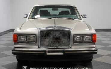 Bentley-Eight-1988-Silver-Blue-13