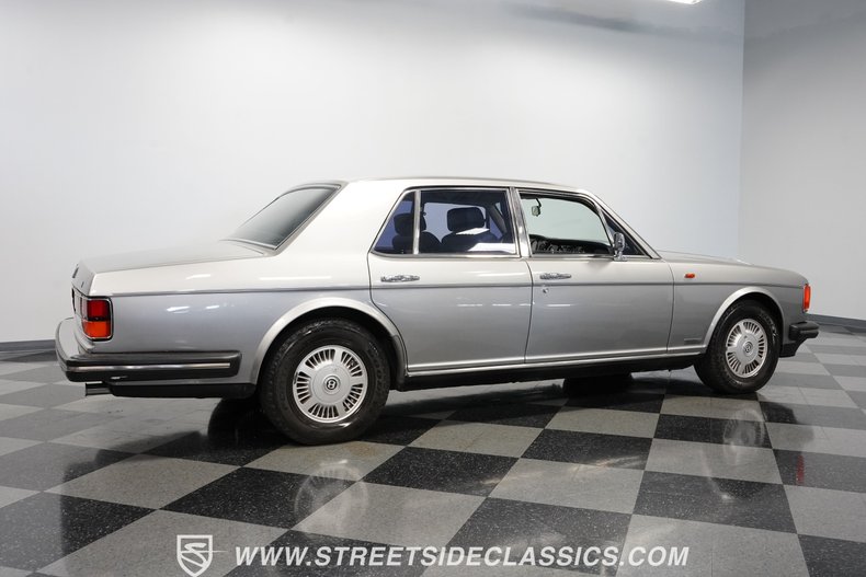 Bentley-Eight-1988-Silver-Blue-20