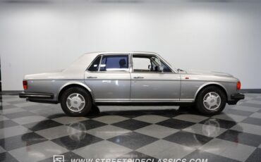 Bentley-Eight-1988-Silver-Blue-21