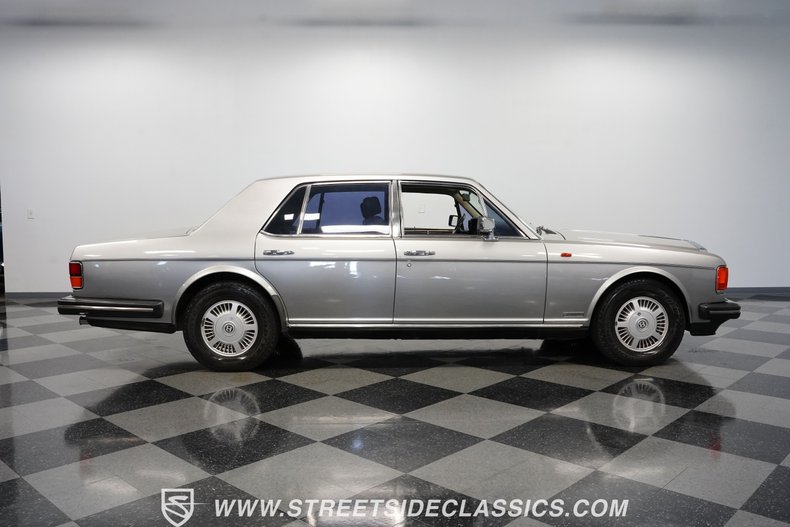 Bentley-Eight-1988-Silver-Blue-21