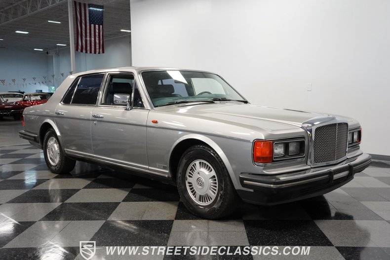 Bentley-Eight-1988-Silver-Blue-23