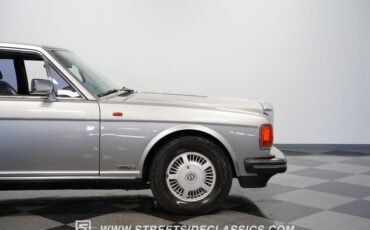Bentley-Eight-1988-Silver-Blue-30