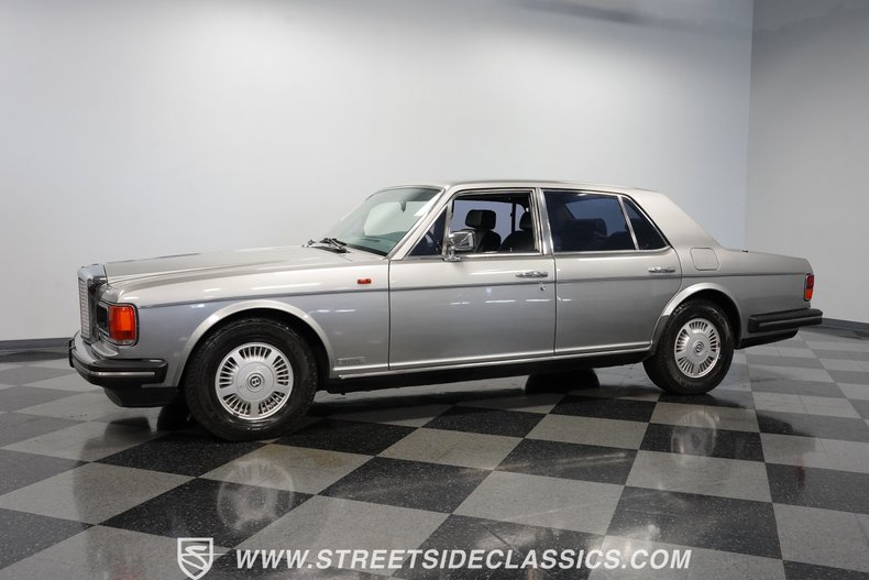 Bentley-Eight-1988-Silver-Blue-4