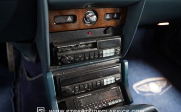 Bentley-Eight-1988-Silver-Blue-43