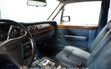 Bentley-Eight-1988-Silver-Blue-44