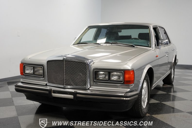Bentley-Eight-1988-Silver-Blue-6