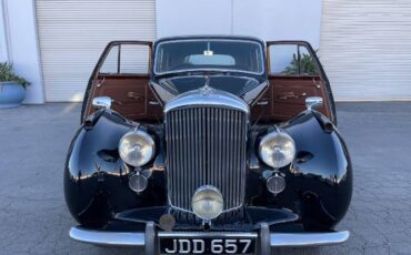 Bentley-Mark-vi-1949-Black-12