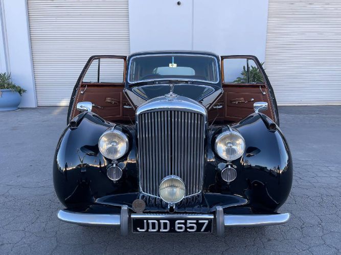 Bentley-Mark-vi-1949-Black-12