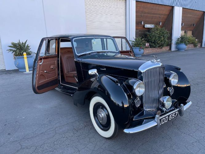 Bentley-Mark-vi-1949-Black-4