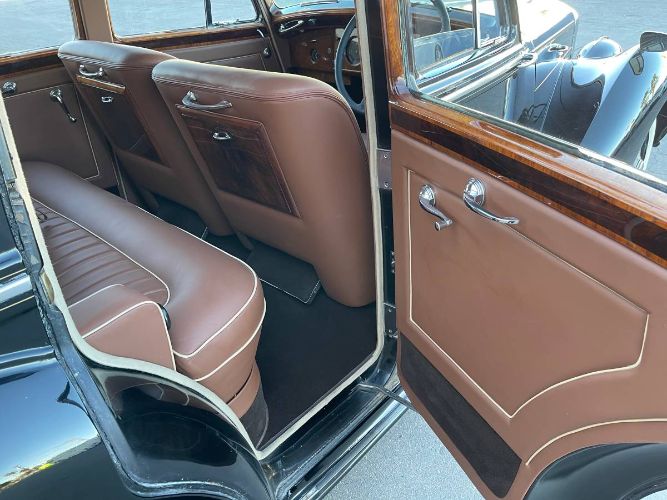 Bentley-Mark-vi-1949-Black-8