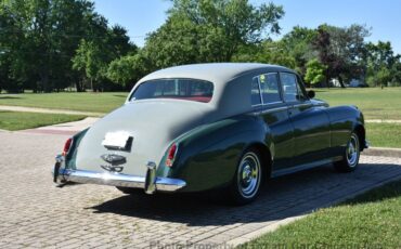 Bentley-S2-1960-Sedan-10