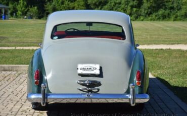 Bentley-S2-1960-Sedan-9