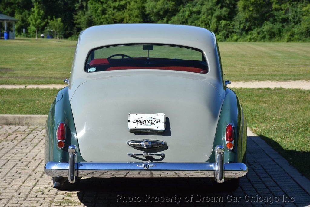 Bentley-S2-1960-Sedan-9